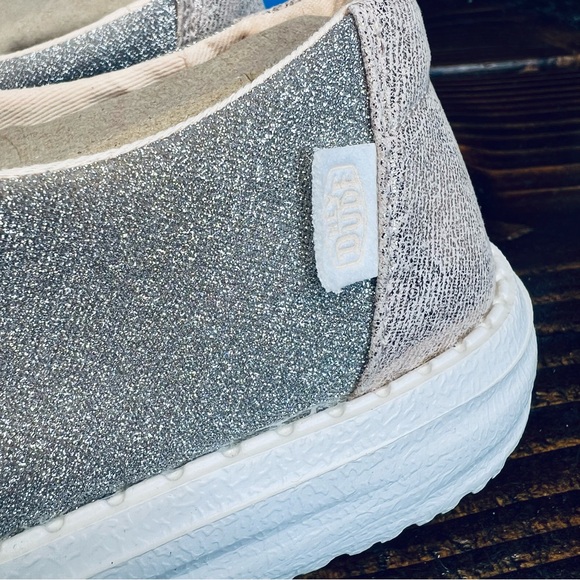 NIB Hey Dude Womens Wendy Metallic Sparkle Rose Gold - Picture 10 of 12